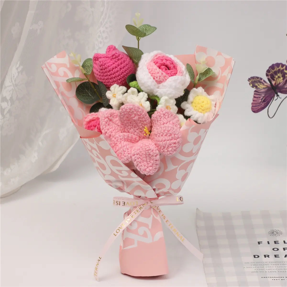 Handmade Crochet Artificial Decorative Flower Bouquet, Featuring Rose and Tulip, Ideal for Weddings, Birthdays, Mother's Day, Graduation, Valentine's Day, Father's Day Gifts, Crochet Artificial Flowers, Artificial Flower Decorations